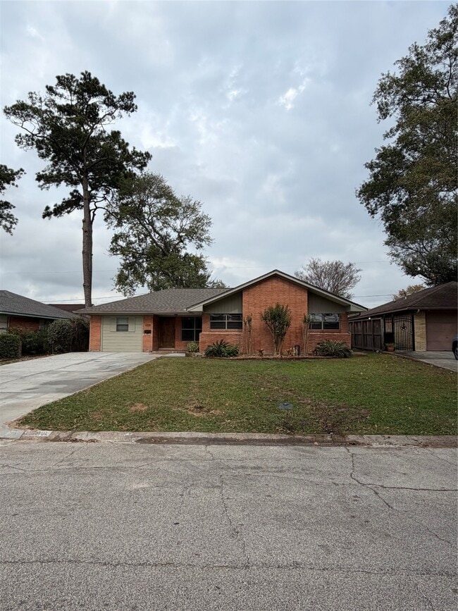 Photo - 1206 Stonecrest Dr