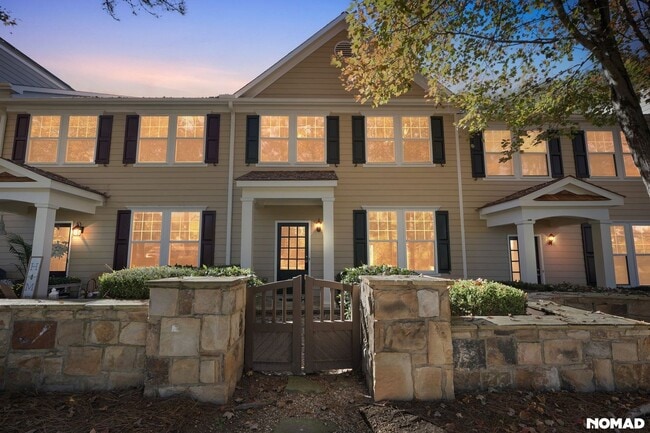 Photo - 235 River Green Ave