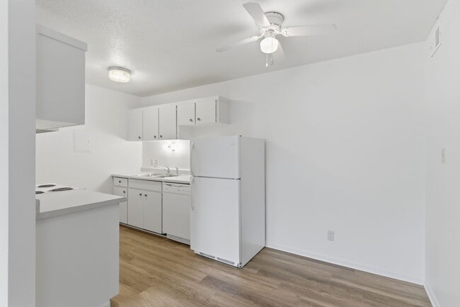 Broadway Apartments