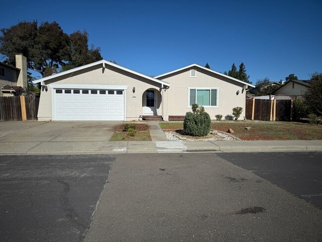 Building Photo - 3266 Shelby Pl