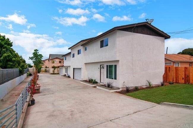 Photo - 1070 Fifth Ave Townhome