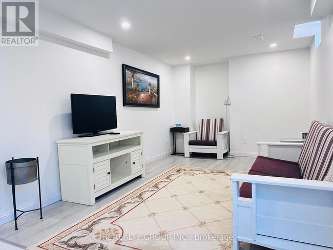 Photo - 68 Marbrook St