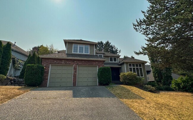 Photo - 3 Bd / 2.5 Ba Issaquah Home