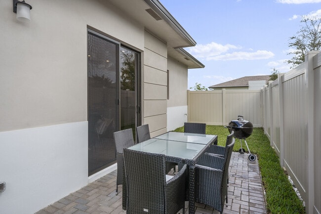 Havens at Central Park | Apartments & Townhomes