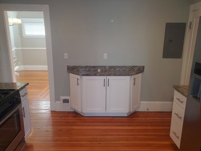 Photo - 14 N Munroe Terrace Unit 2