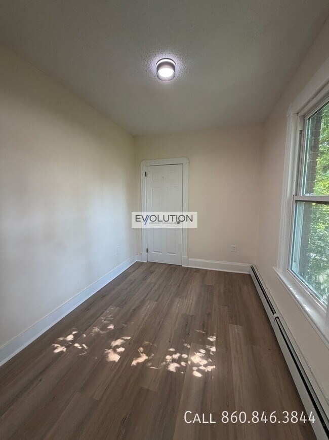Photo - 906-908 Park St-3W Unit 3W