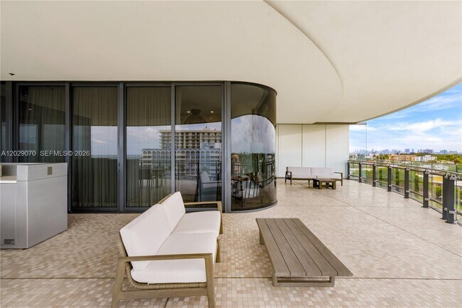 Photo - 8701 Collins Ave Unit 605