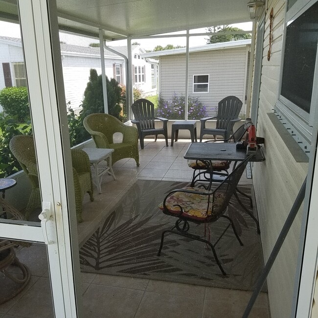 Photo - 7673 Longhorn Ave