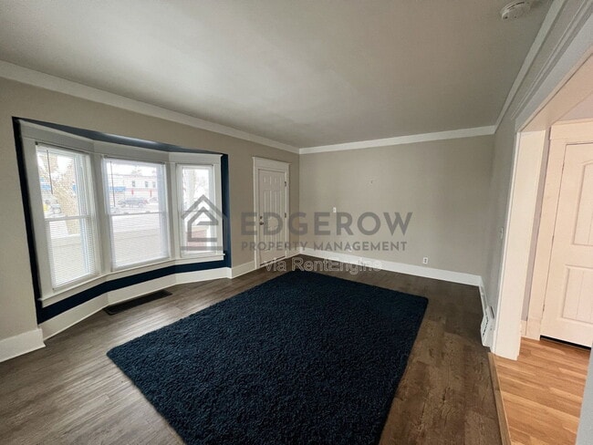 Photo - 719 Stocking Ave NW