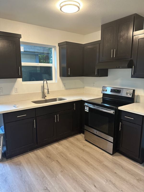 Photo - 1351 1/4 East 41st Place