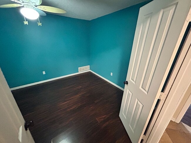Photo - 1605 Miranda Ave
