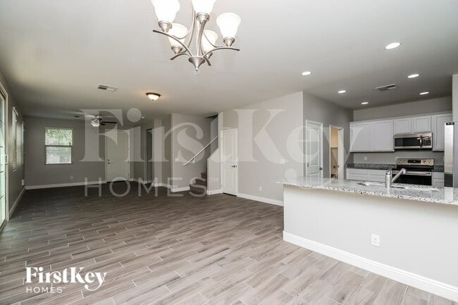 Photo - 259 N Sunrise