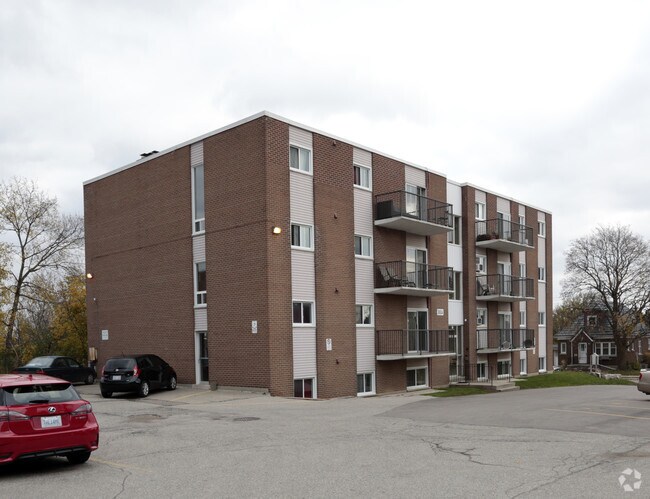 Photo - Skyline Manor