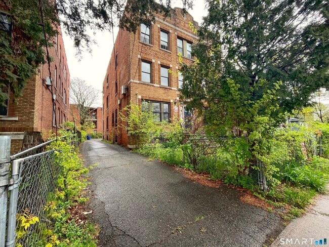 Photo - 88-90-90 Clark St Unit Apt. 5