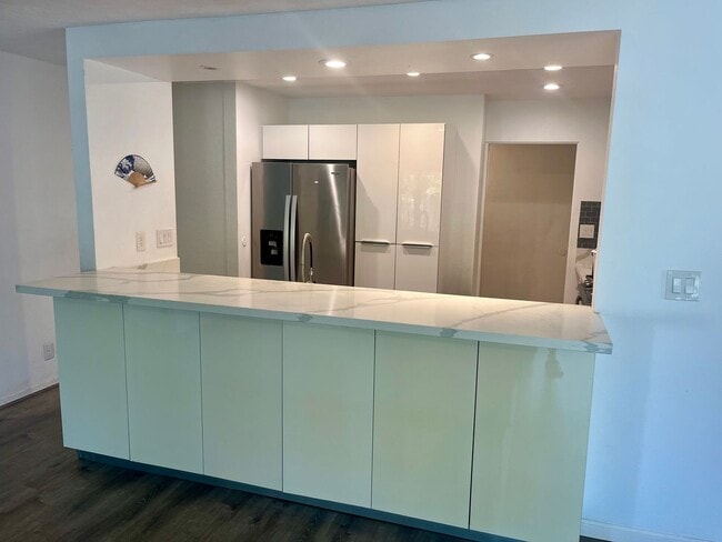 Photo - Modern Coastal Oasis: 1 Bedroom, 1 Bath All-Inclusive Retreat in Hawaii Kai