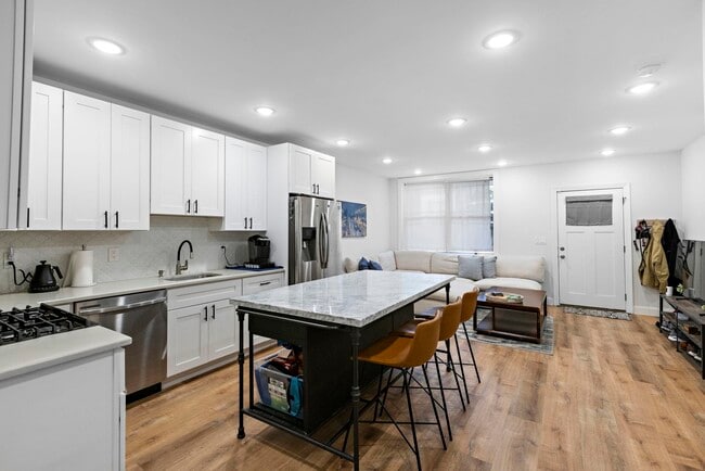 Photo - 71 BEACON Ave