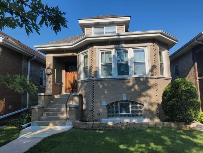 Building Photo - 3108 N 78th Ct Rental