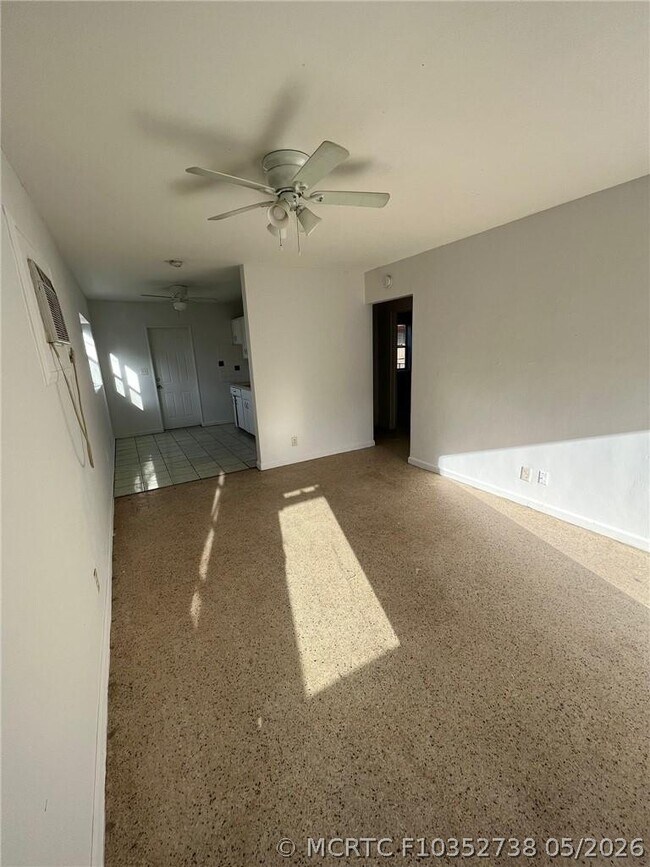 Photo - 816 NW 4th Ave