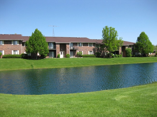 Photo - Bear Arbor Apartments