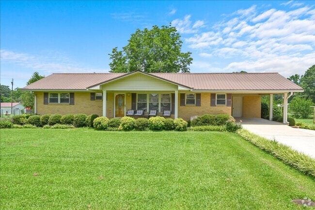 Building Photo - 3 Bedroom, 2 Bath home.