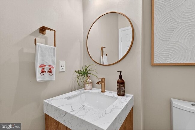 Photo - 8713 Wadebrook Terrace