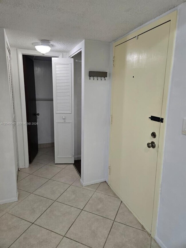 Photo - 3690 Inverrary Dr Unit 2Q
