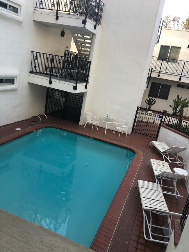 3972 Jackdaw St Unit 207