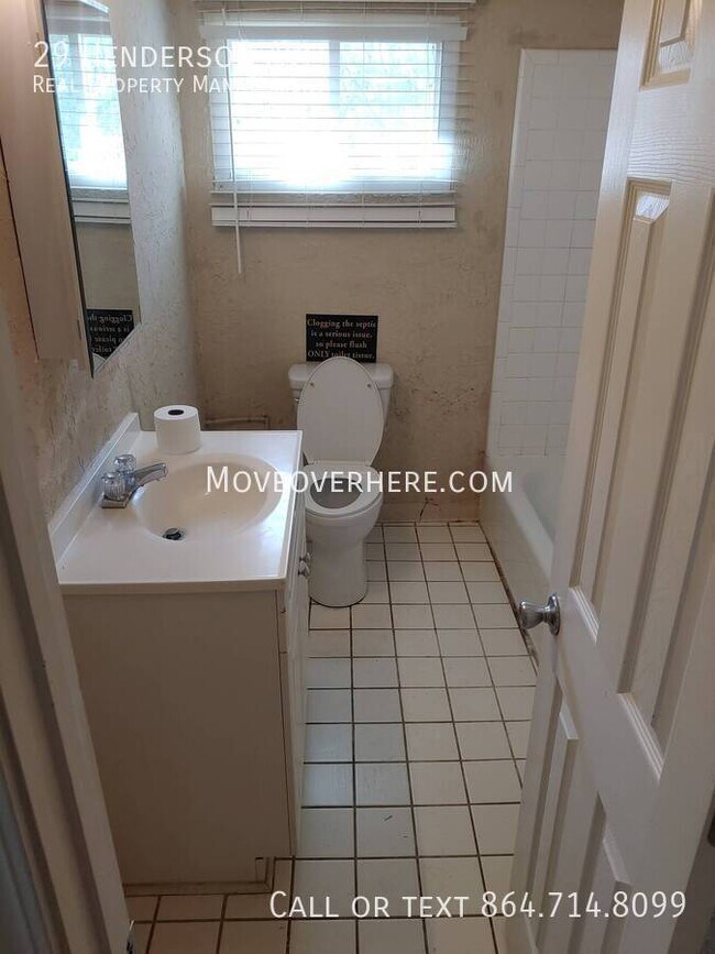 Photo - 29 Henderson Ave