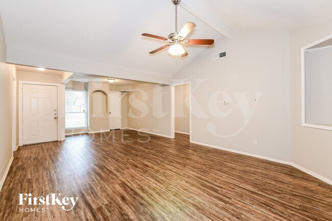 Photo - 5721 Melanite Ave