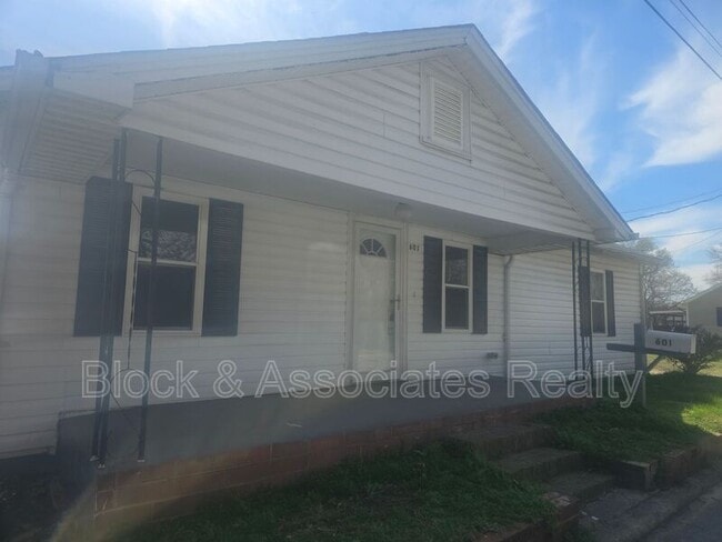 Photo - 601 Huger St