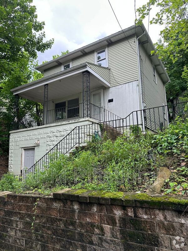 Building Photo - 1721 Scott St Rental