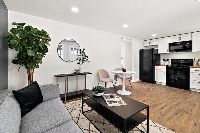 Photo - 1728 115th St S