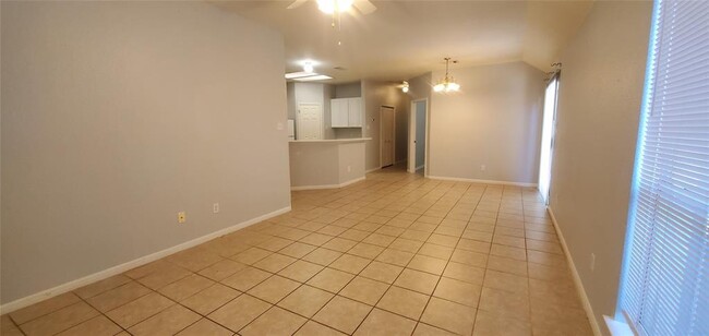Photo - 8617 Talyne Chaise Cir