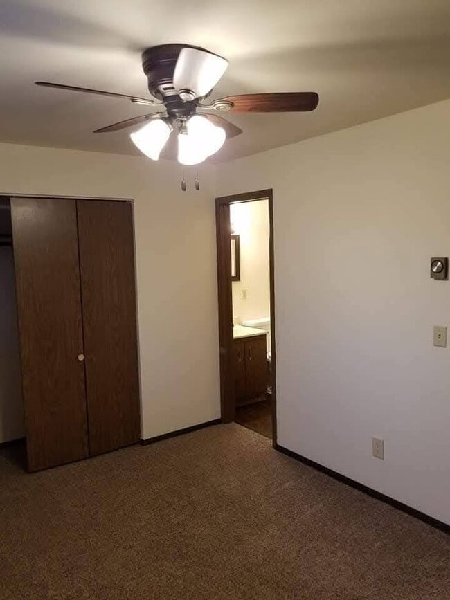 Photo - 500 Center St Unit 3