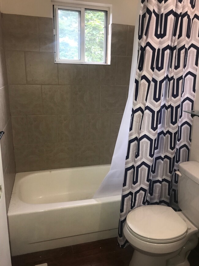 Photo - 738 Washington Ave