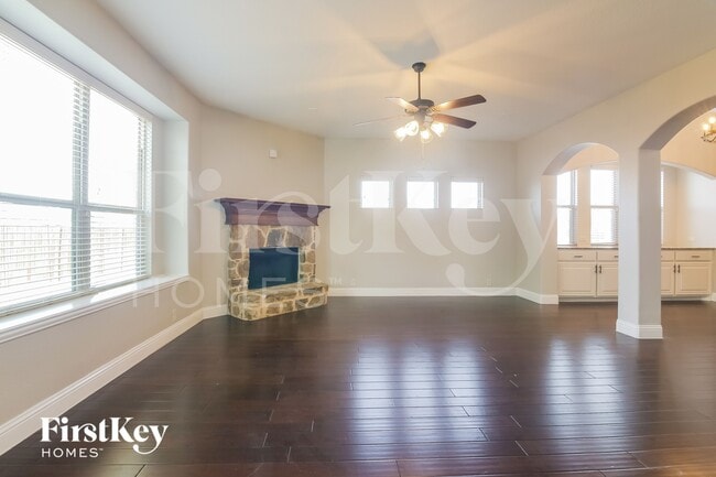 Photo - 1301 Lucetta Ct