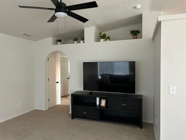 8317 E Leigh Dr Unit 8317 E Leigh Dr Unit A