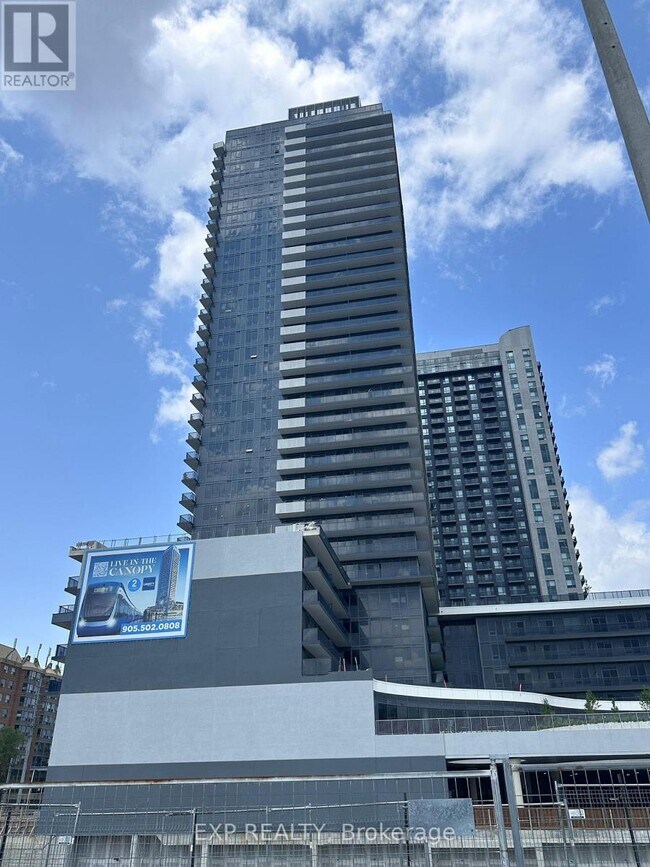 Photo - 5105 Hurontario St Unit 628