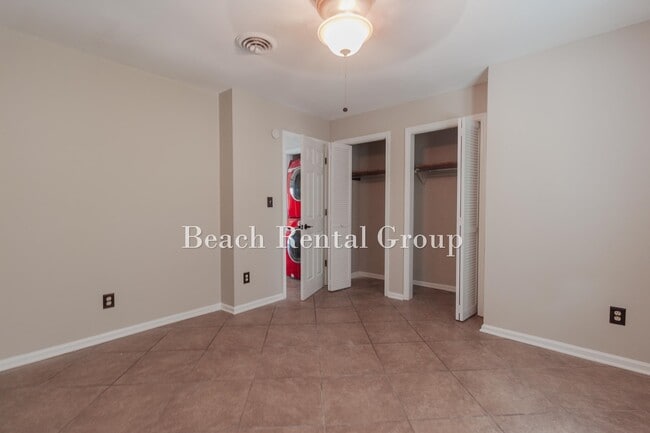 Photo - 2010 Sand Dunes Dr