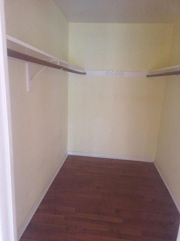 Photo - 2050 Oleander Blvd