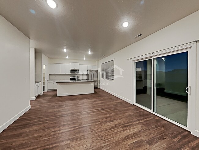 Photo - 9446 W Hiden Stream St