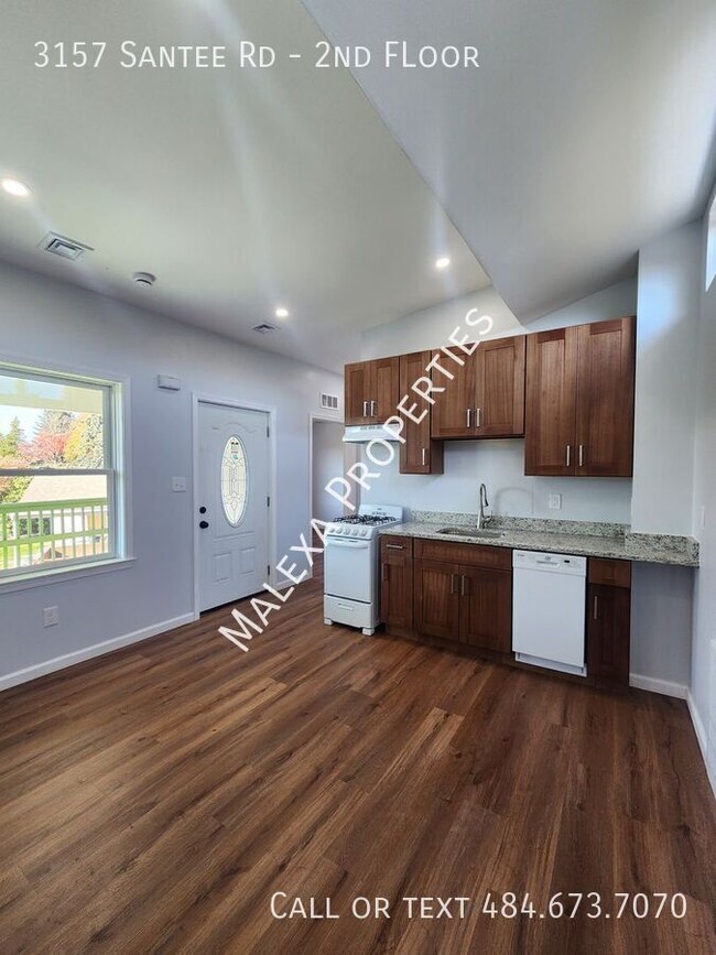 Photo - 3157 Santee Rd House