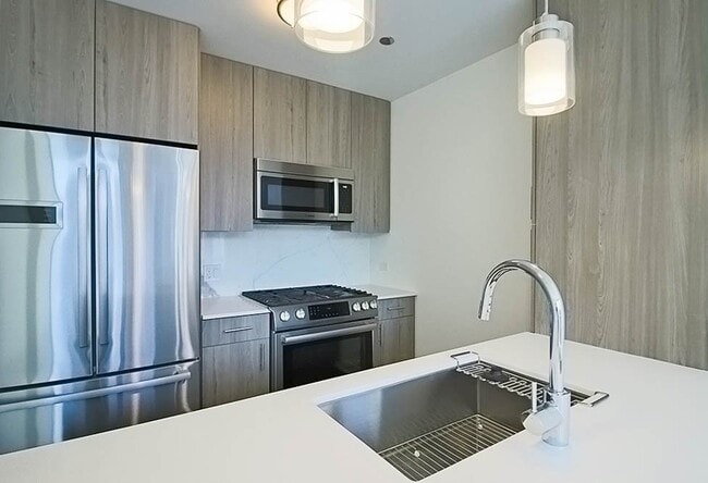 Photo - 458 N Park Dr