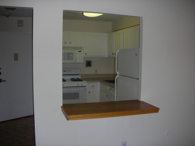 Photo - 33 Pond Ave Unit 913