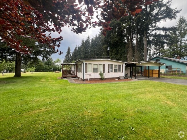 Building Photo - Quiet 2 bedroom home
