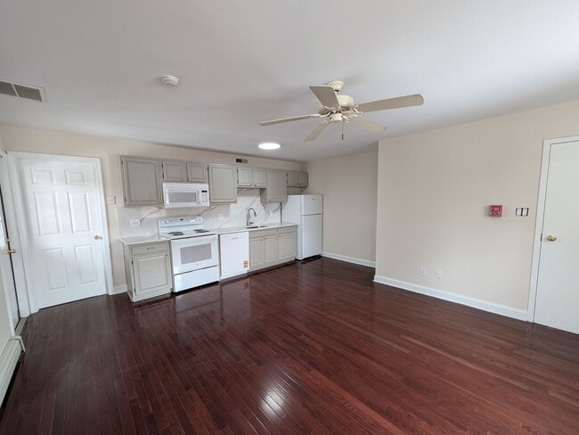 Photo - 416 Main St Unit Reeves Park Place Condo