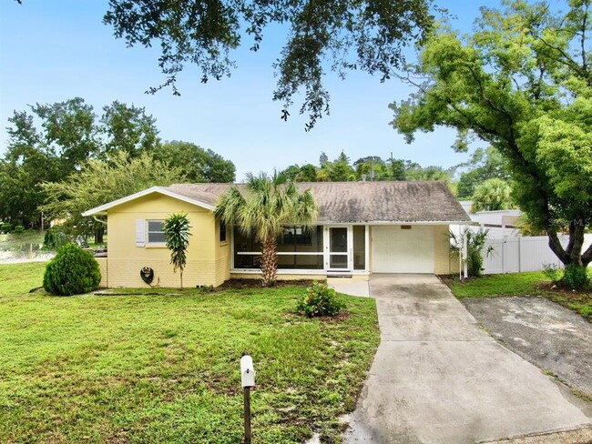 Building Photo - 5233 52nd Way N