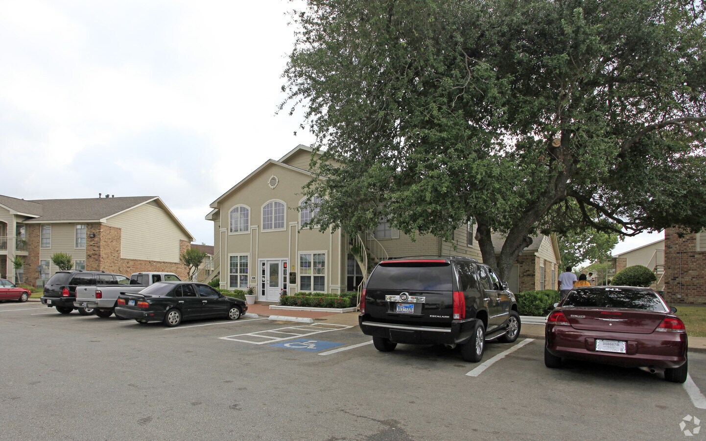 Parkview Village- Houston - Parkview Village- Houston Apartments