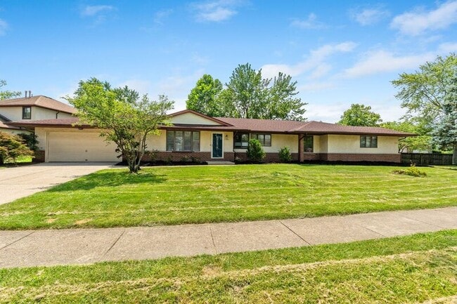 Building Photo - 1360 Yorkland Rd Rental