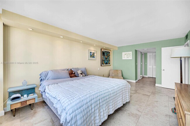 Photo - 11 Island Ave Unidad 1608